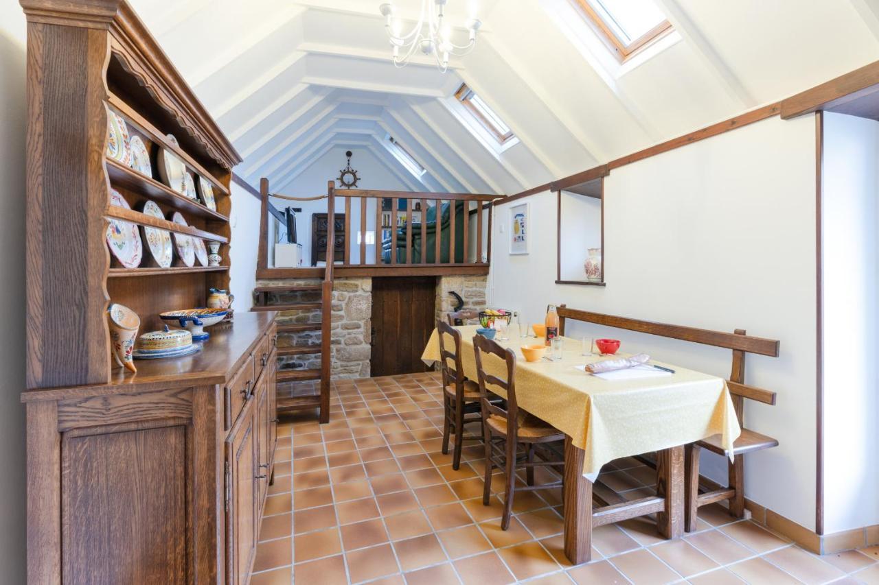 Ty Melen - Charmante Maison Bretonne Proche Mer プルゲルノー エクステリア 写真